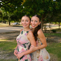 Brooklyn and Bailey channel avatar
